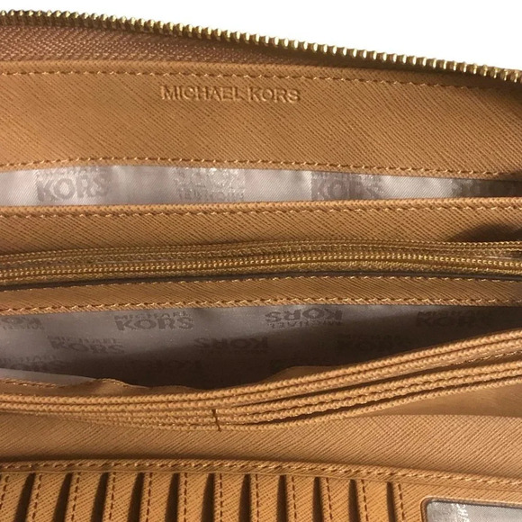 MICHAEL KORS MK British Tan XL Zip Around Continental Travel Clutch Wallet - Picture 7 of 10